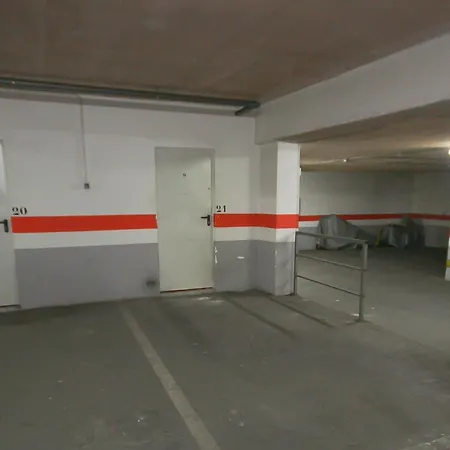 Apartment Ave Huelin 3rooms Con Parking Y Ac *