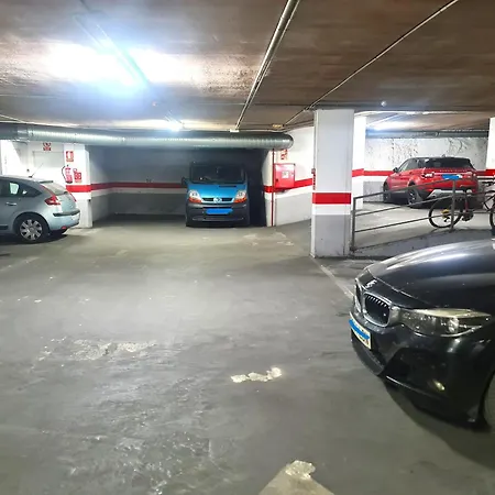 Ave Huelin 3rooms Con Parking Y Ac