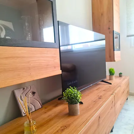 Apartment Ave Huelin 3rooms Con Parking Y Ac