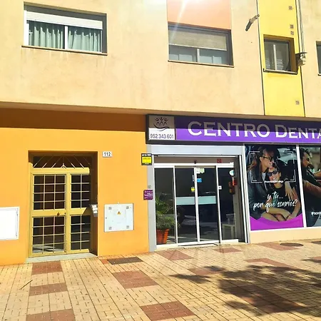 Apartment Ave Huelin 3rooms Con Parking Y Ac