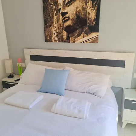Ave Huelin 3rooms Con Parking Y Ac Malaga